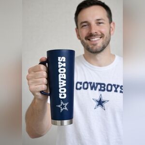 💙🤍 18 oz Dallas Cowboys Roadie Tumbler with handle.🤍💙